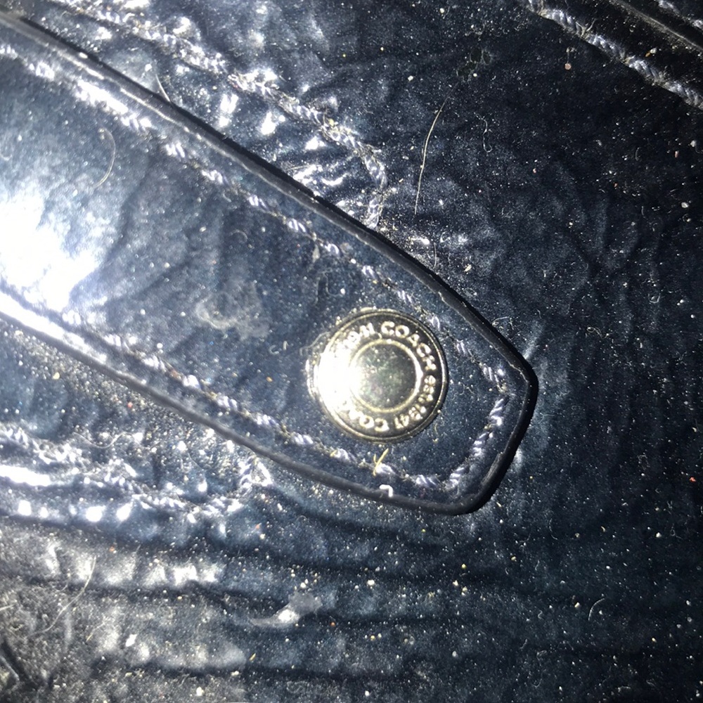 Authentic Coach handbag - Picture 3 of 6